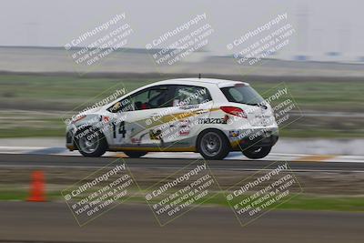 media/Jan-18-2026-CalClub SCCA (Sun) [[8bc6468723]]/Group 3 Race/Turn 1/